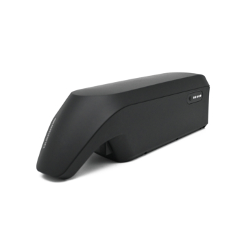 foto van de Shimano BT-E6010 36V 11.6Ah vanaf een zijaanzicht waar je de voorkant kan zien en de batterijpercentage indicator