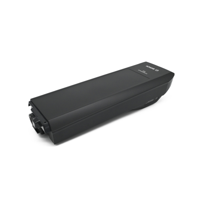 Bosch PowerPack 500 Active 36V 13.4Ah fietsbatterij vanaf de zijkant waar het logo en de plug-in te zien is